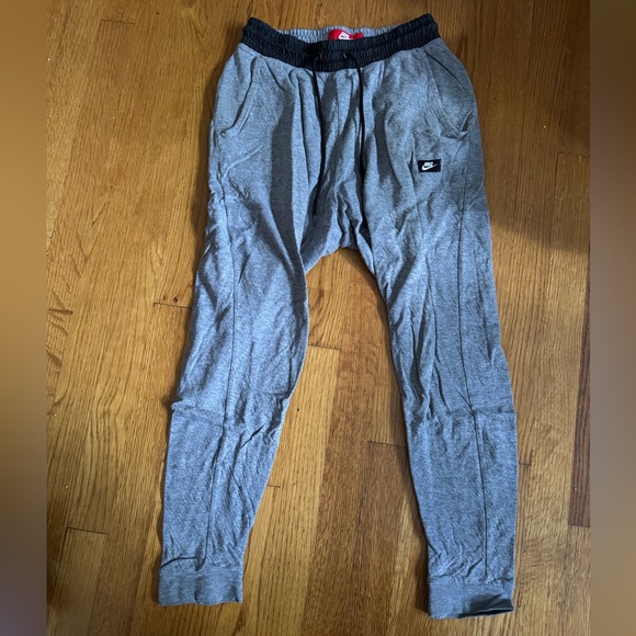 Nike Gray and Black Joggers - Picture 1 of 3